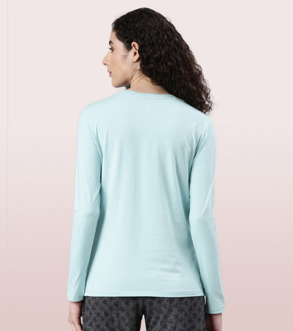 Essentials Cotton Long Sleeve Crew Tee | E057