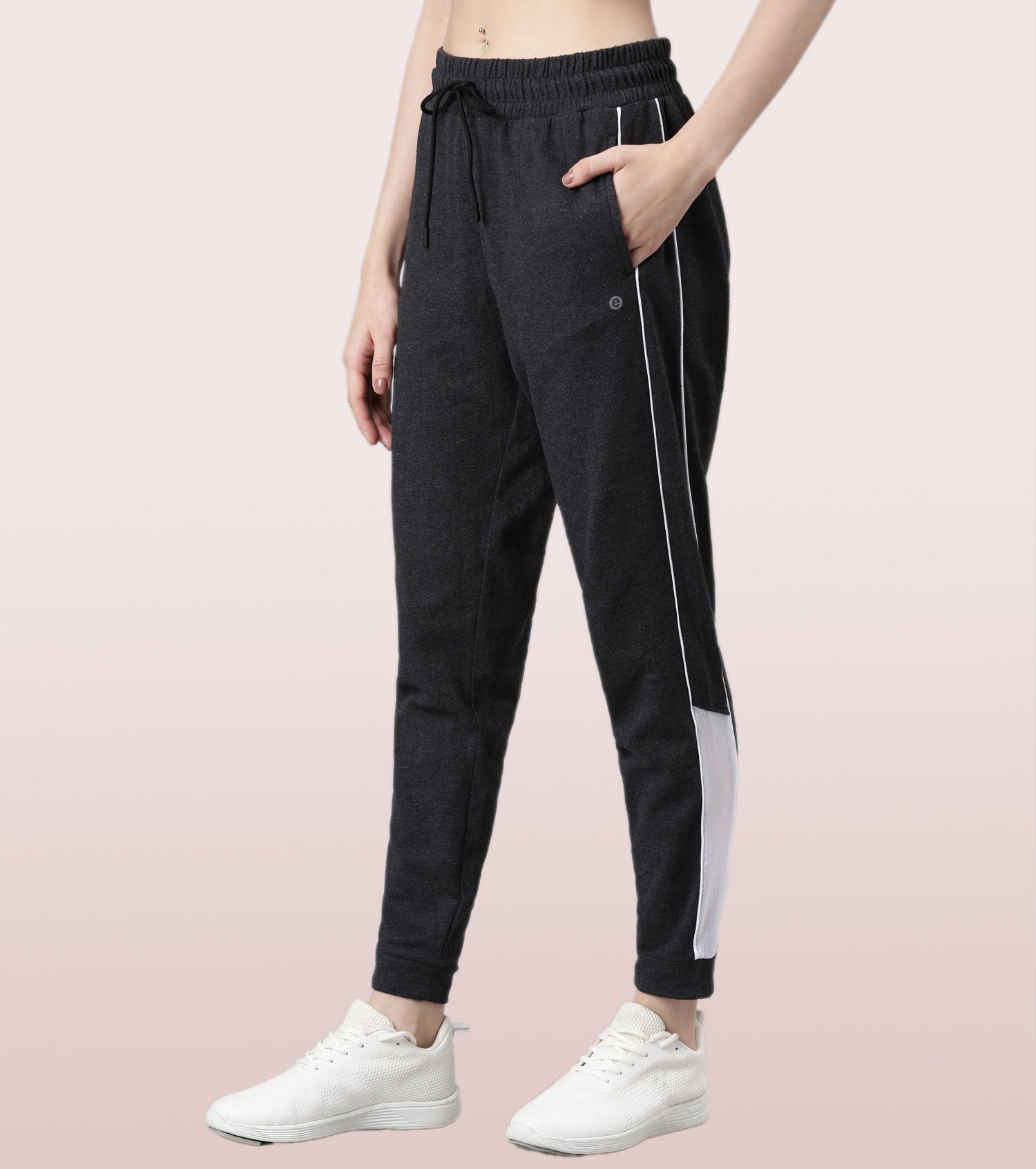 Enamor Relaxed Fit Popcorn Fabric Jogger For Women | Mid Rise Regular Length Piping Jogger | E403