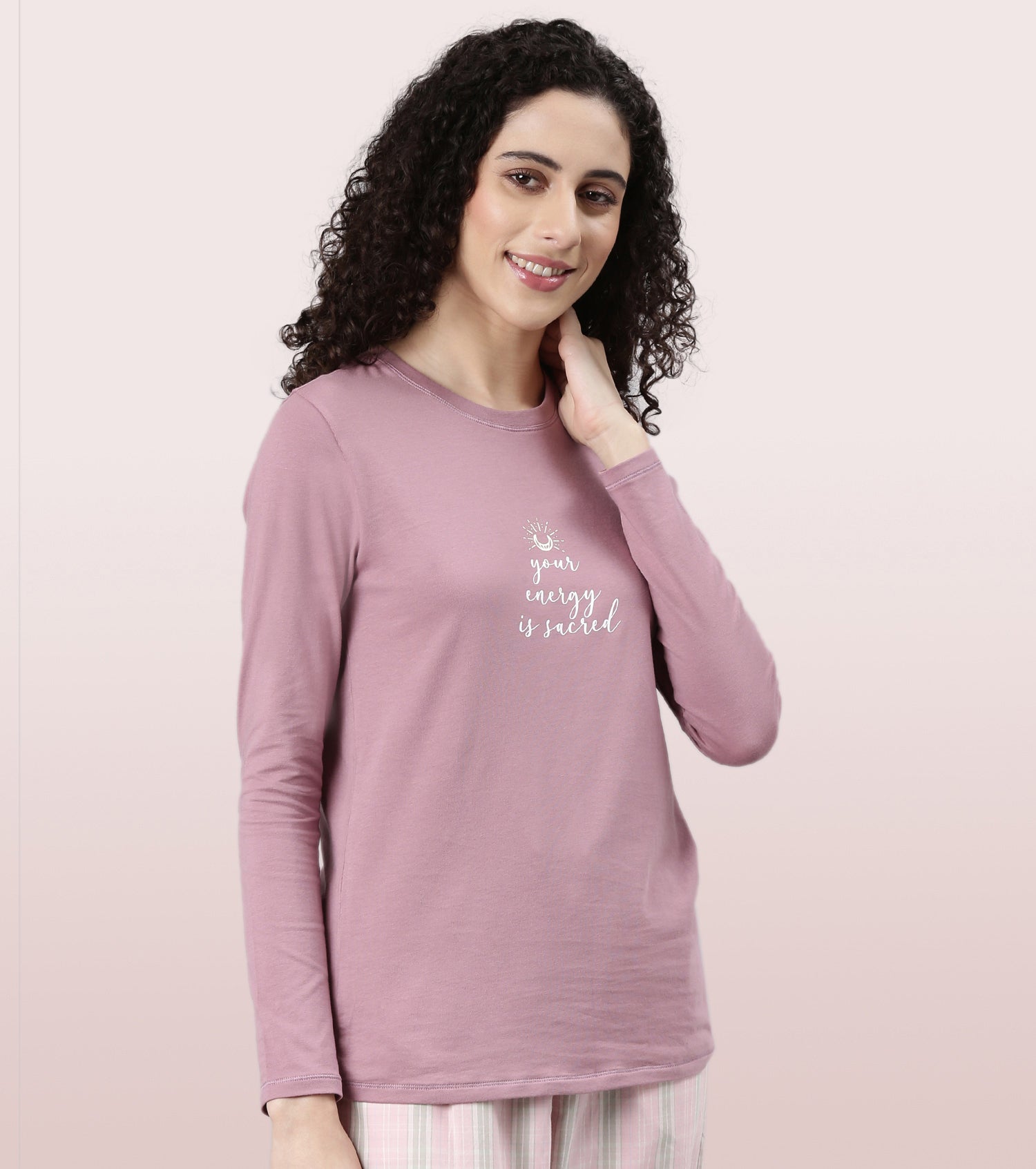 Long Sleeve Basic Crew Tee – Graphic Print | Crew Neck Basic Stretch Cotton Tee | E157
