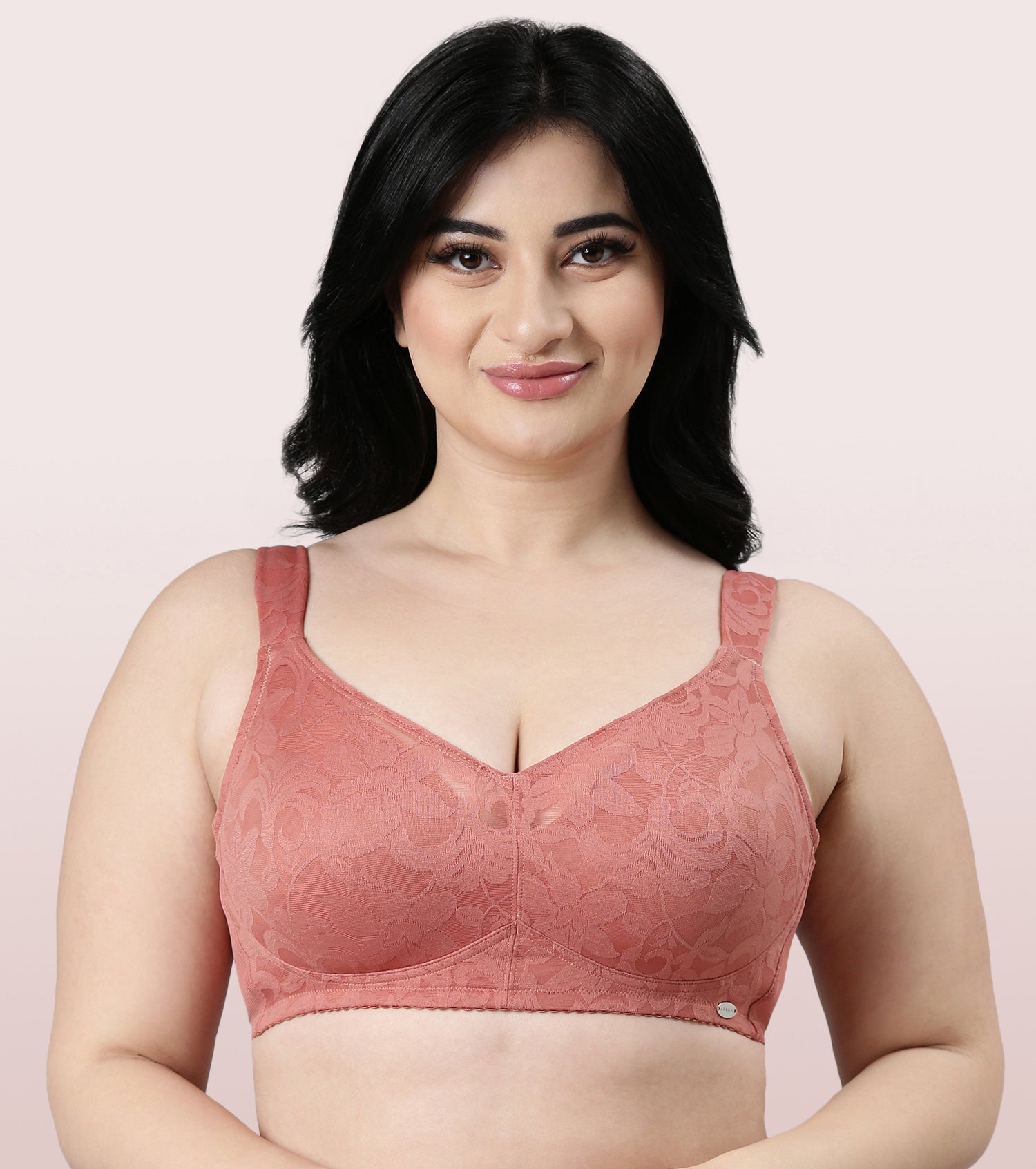 Enamor Super Support Bra With Smooth Curve Lift | F122