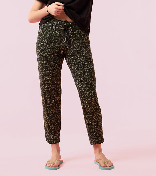 Enamor Mid Rise 7/8th length Drawstring Closure Shop In Pants for Women - Relaxed Fit, Soft & drapey 4-way stretch - E048 (Sap Green Bloom Prt)