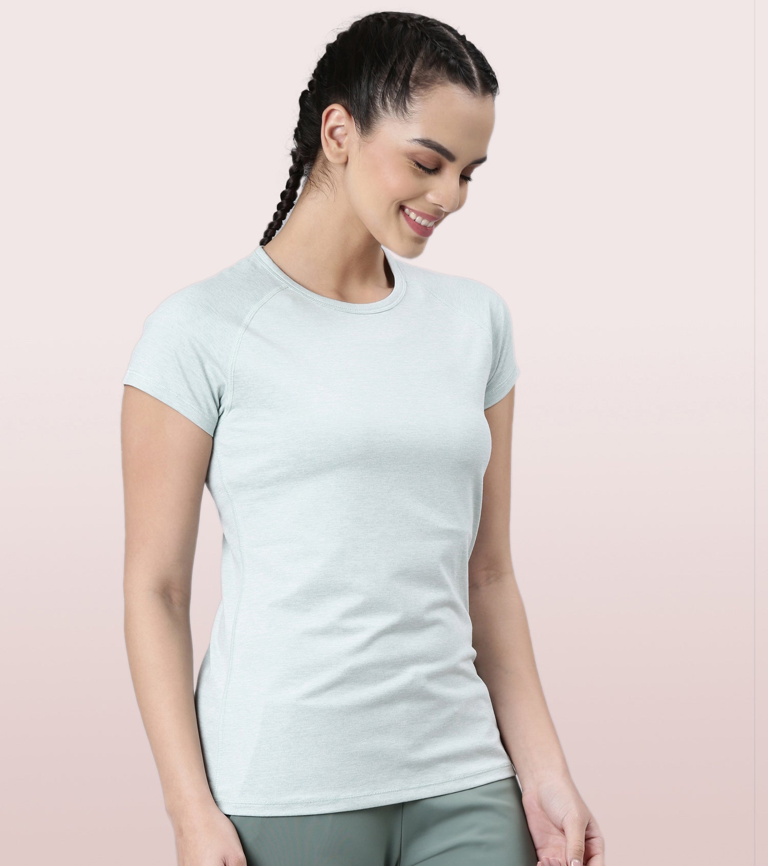 Slim Active Tee | Short Sleeve Raglan Scoop Neck Slim Active Tee With Reflective Graphic On Back | E089