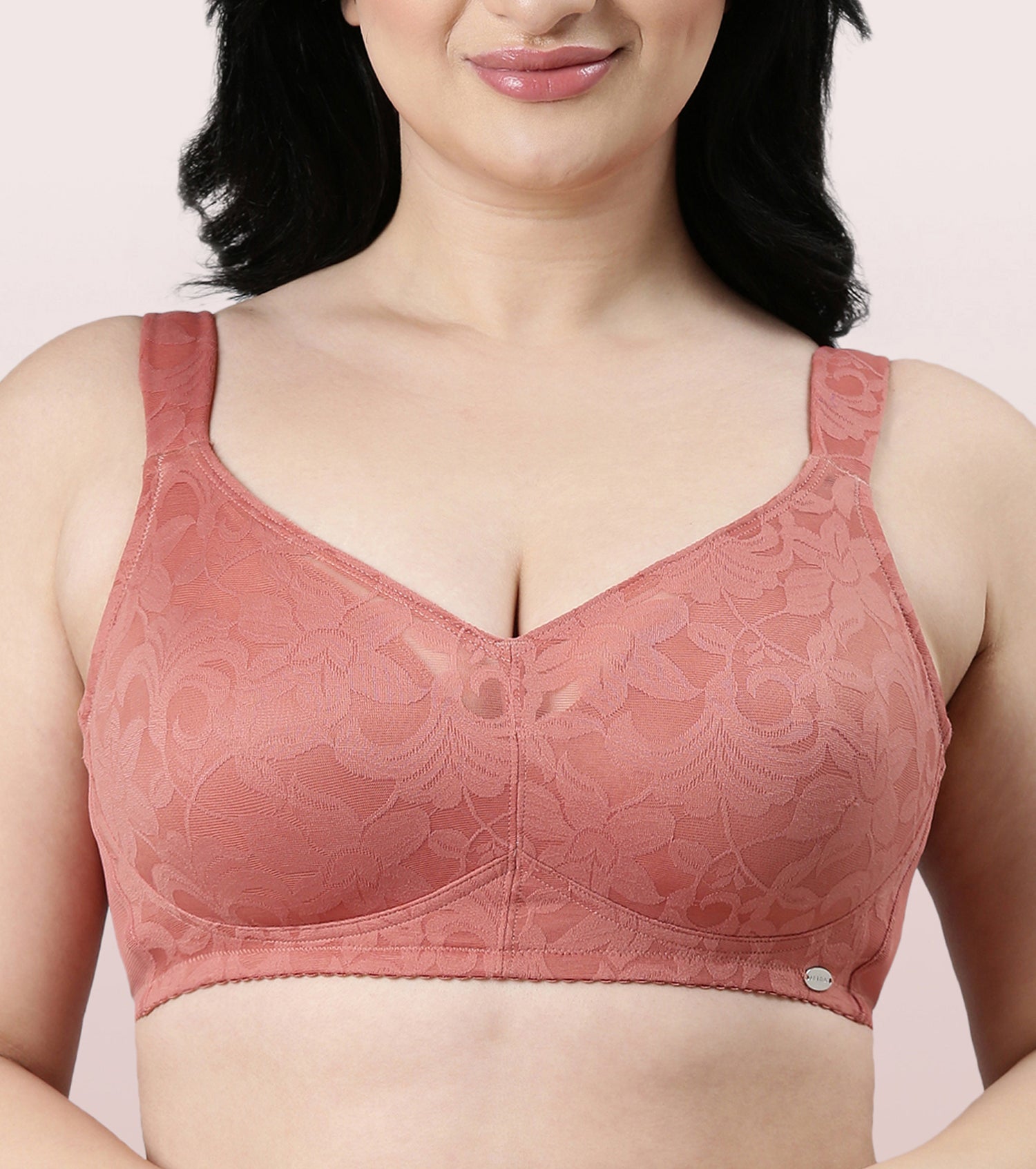 Enamor Smooth Super Lift Classic Non Padded Non Wired Full Cover Bra (