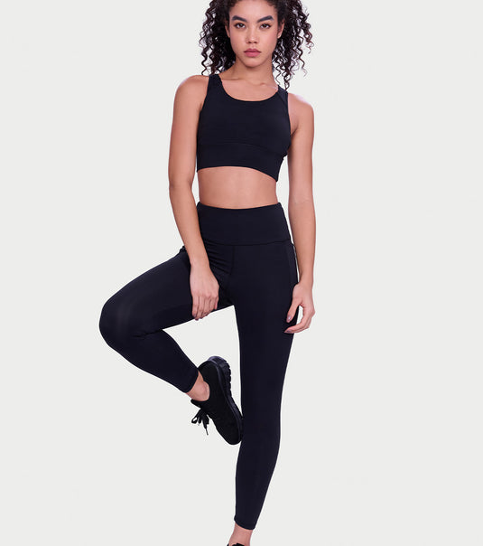 Enamor A202 Wide Straps Seamed T-back Basic Workout Sports Bra - Quick Dry, Antimicrobial, Removable Padding, Non-Wired, Full Coverage (Jet Black)