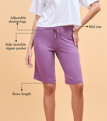 Enamor Essentials Womens E044-Mid Rise Slim Fit Knee Length City Shorts