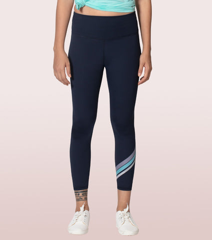 Hugged Legging | Dry Fit Stripe Graphic Print Leggings