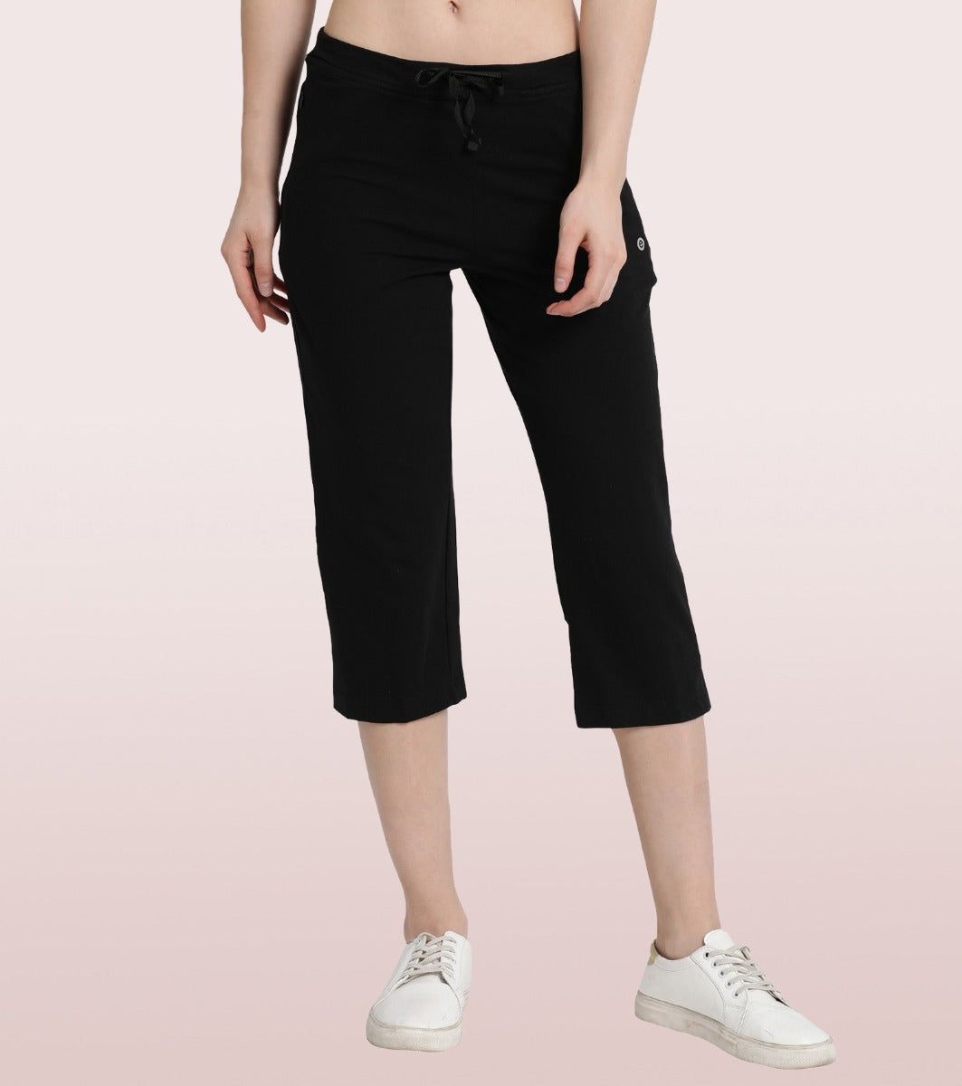 Lounge Capri | Straight Leg Cotton Spandex Capri - BLACK / S