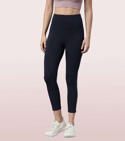 Hugged Legging | Dry Fit Stripe Graphic Print Leggings