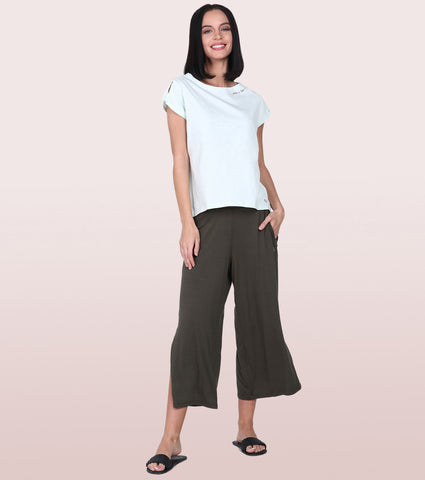 Essentials Twisted Tee