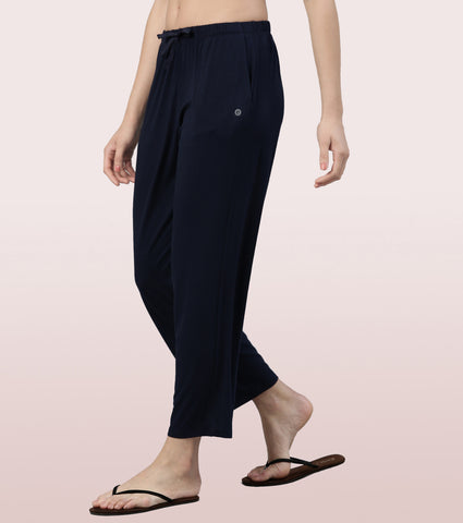 Essentials – E404
BASIC HOME PANT | VISCOSE SPANDES SOLID PULL-ON PANT
RELAXED FIT | MID RISE | REGULAR LENGTH