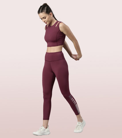 Hugged Legging | Dry Fit Stripe Graphic Print Leggings