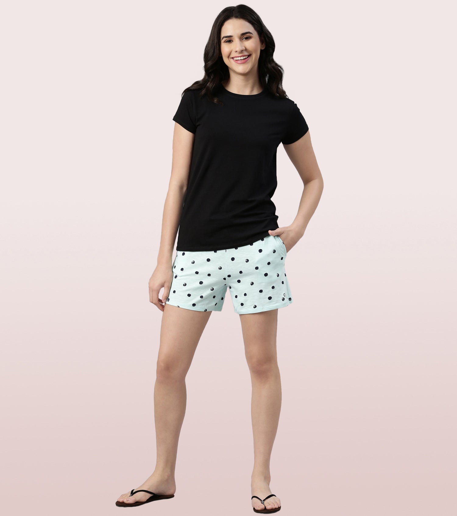Basic Shorts | Mid-Thigh Length Jersey Shorts With Pockets