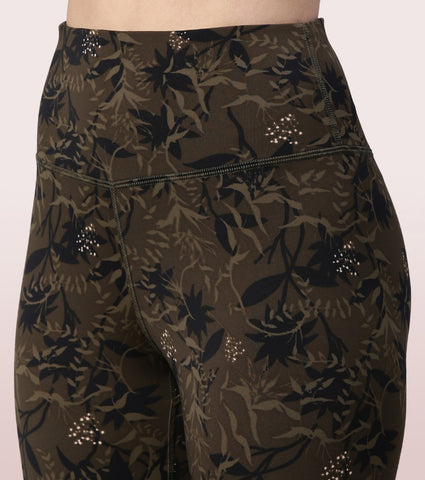 Hugged Leggings | High Waisted 7/8 Dry Fit Printed Leggings