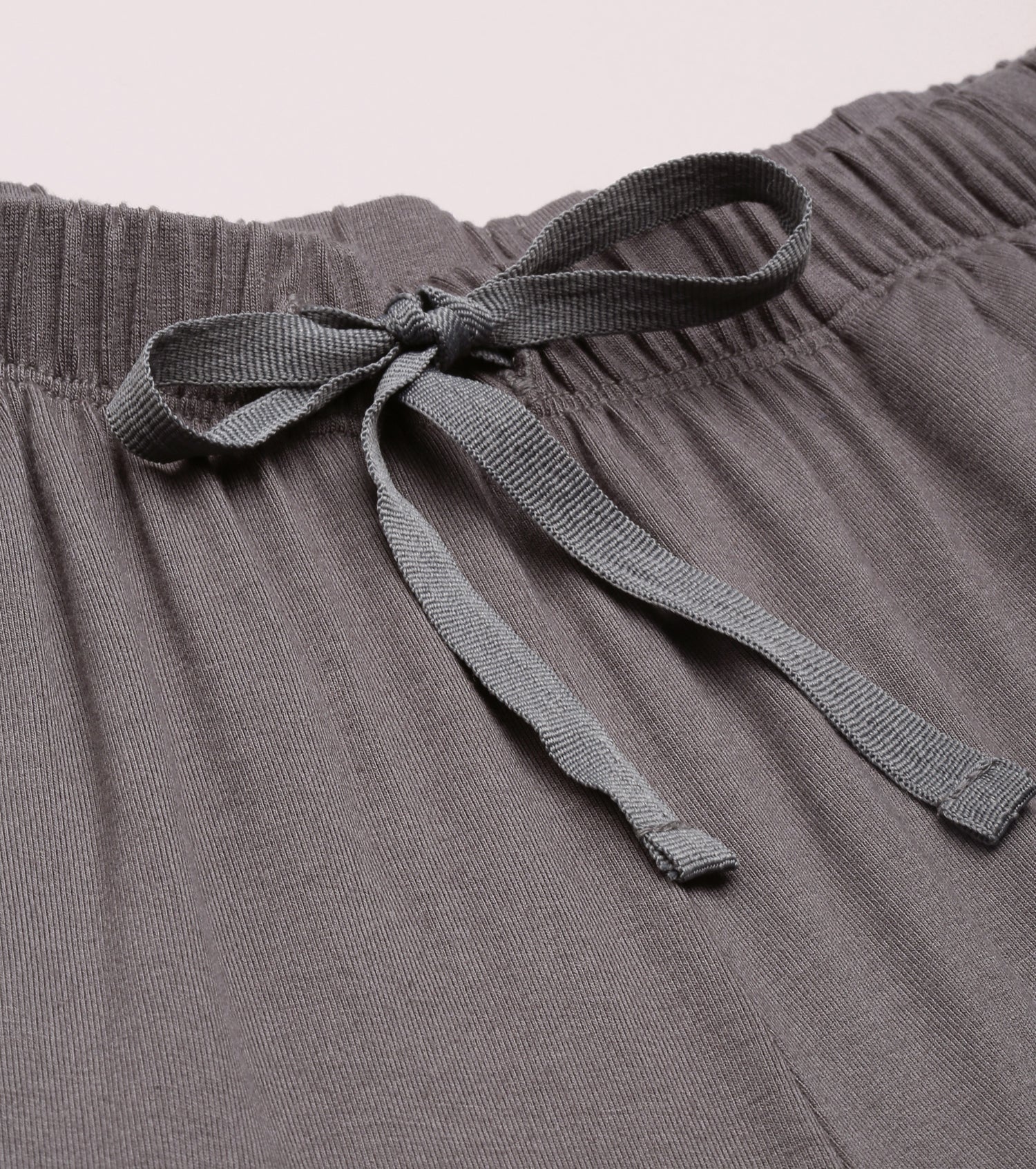 Essentials – E404
BASIC HOME PANT | VISCOSE SPANDES SOLID PULL-ON PANT
RELAXED FIT | MID RISE | REGULAR LENGTH