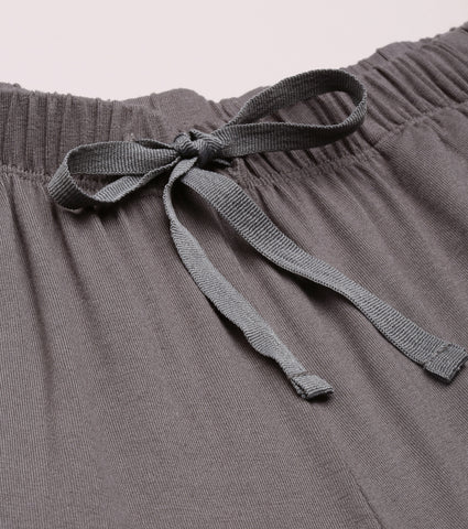 Essentials – E404
BASIC HOME PANT | VISCOSE SPANDES SOLID PULL-ON PANT
RELAXED FIT | MID RISE | REGULAR LENGTH