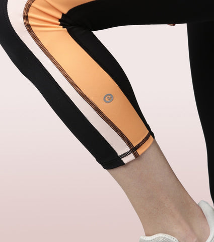 Hugged Leggings III | High Waisted 7/8 Length Dry Fit Sporty Side Stripe Leggings