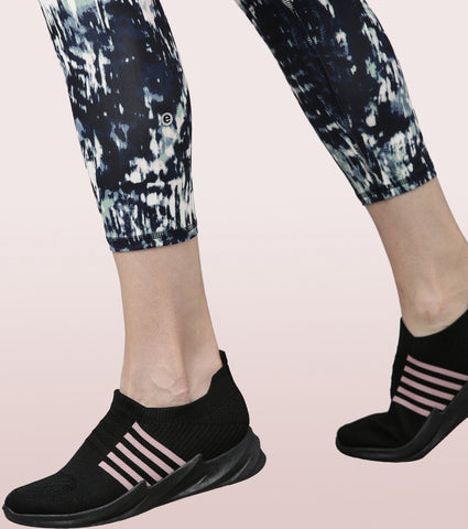 Hugged Leggings | High Waisted 7/8 Dry Fit Printed Leggings