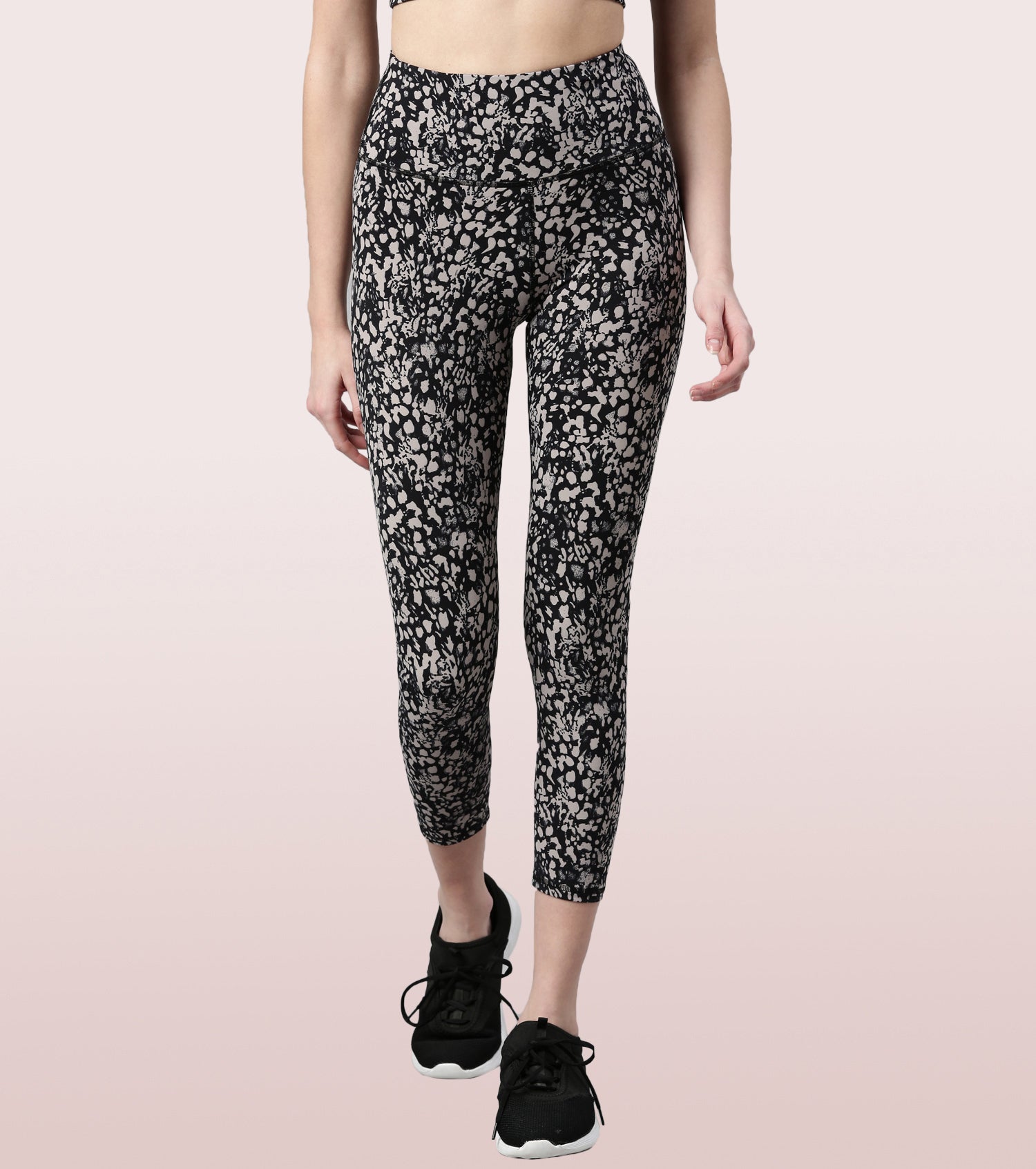 Hugged Leggings | High Waisted 7/8 Dry Fit Printed Leggings