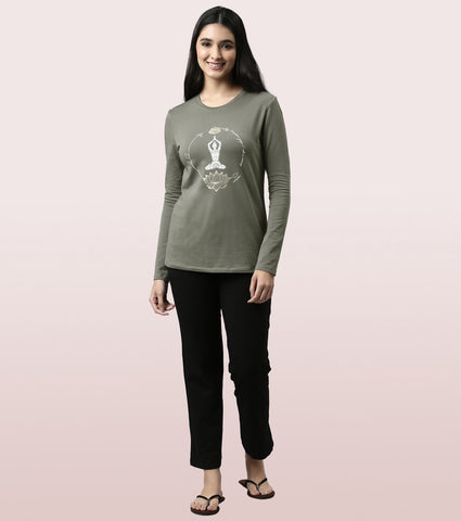 Long Sleeve Basic Crew Tee – Graphic Print | Crew Neck Basic Stretch Cotton Tee